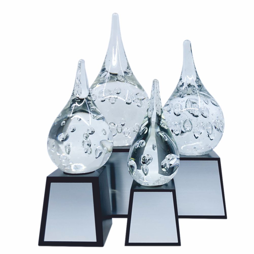 Glasstatyett Svettdroppe