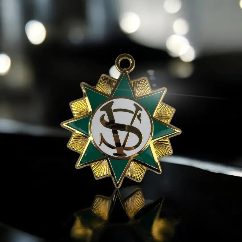 Emaljerade Pins