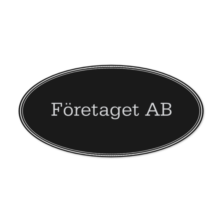 Graverad skylt till dörren svart med vit text